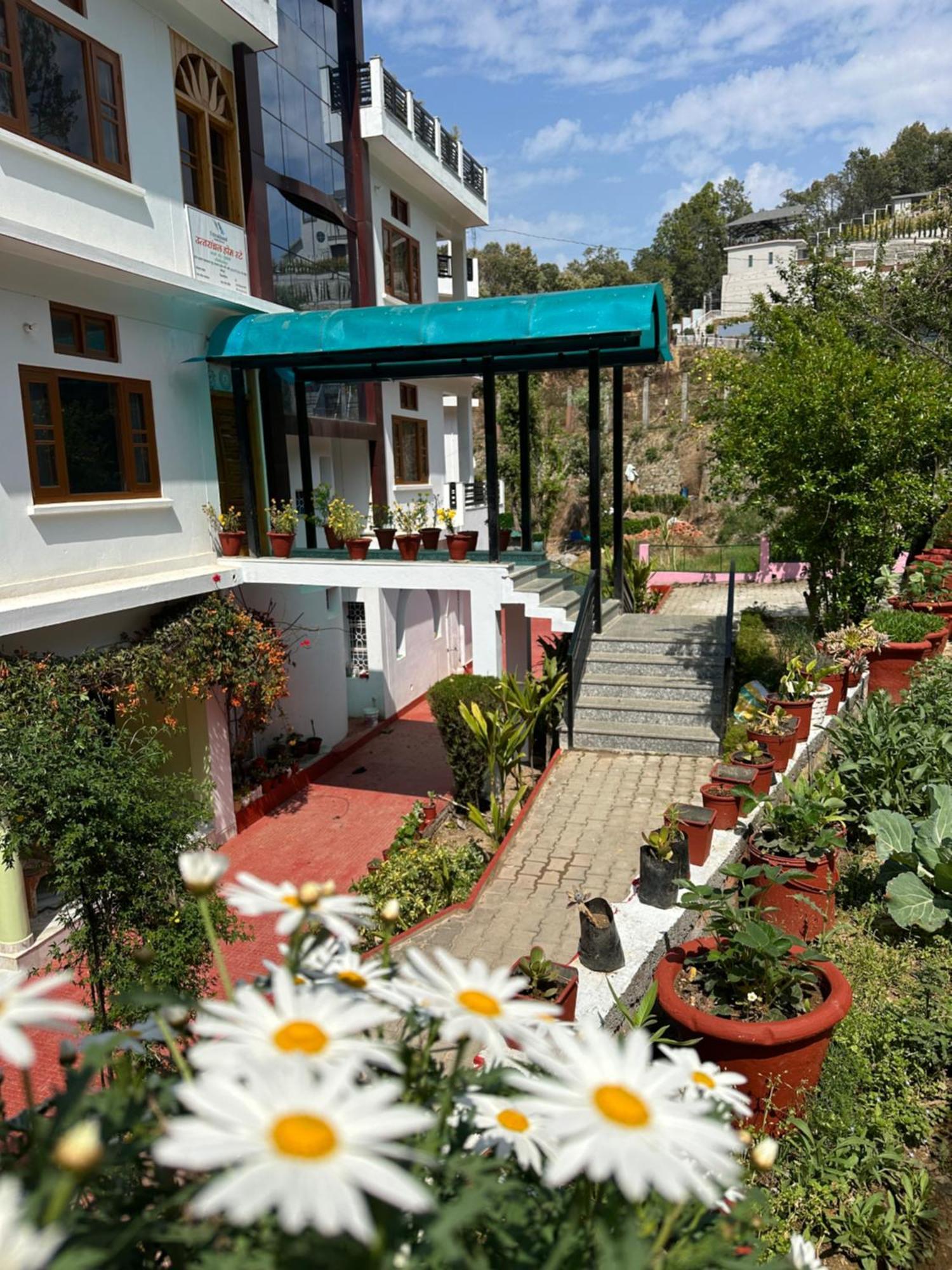 Uttaranchal Homestay Pithoragarh Ngoại thất bức ảnh